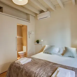 Flateli Ballesteries Appartamento Girona